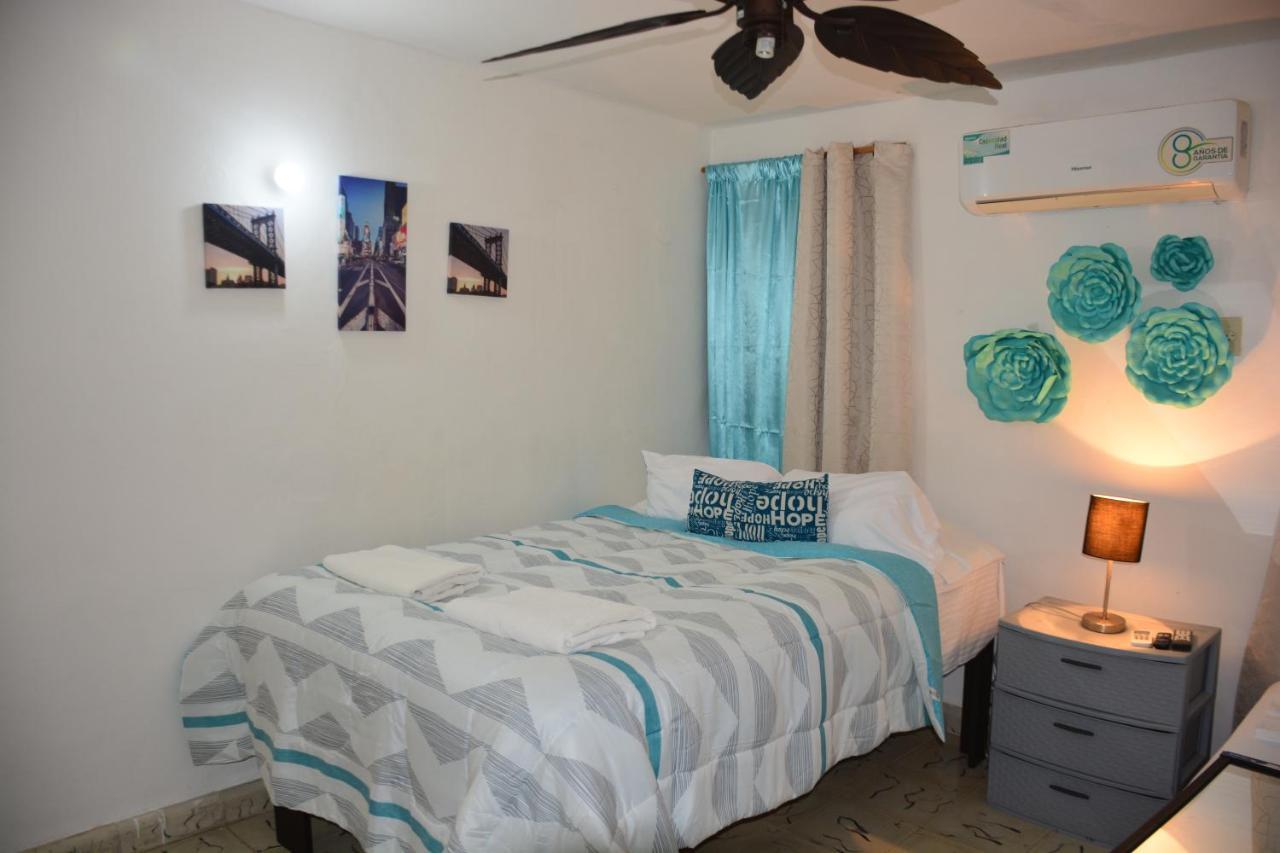 Casas Calis Cancún Buitenkant foto